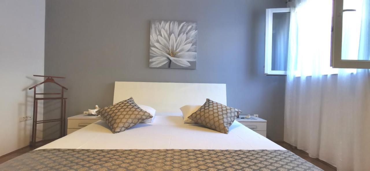 Apartman Kapovic Kaštela エクステリア 写真